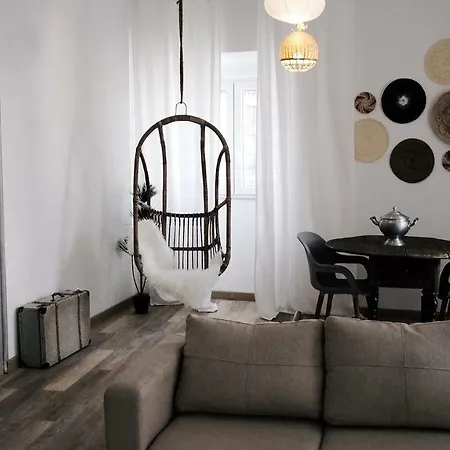 Casa D' Avo Bia - Renovated House Ferienhaus *